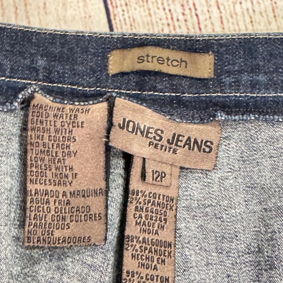 Jones of New York Soft Wide Leg Blue Denim Jeans Size 12 - Picture 7 of 7